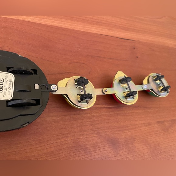 Vintage Tin Toy Lady-Bug Family Parade Wind-Up Collector Toy Blic 1970s - Picture 8 of 14